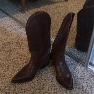 Evie Boots